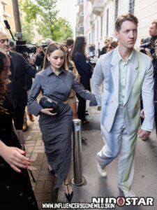 Joey King Actress Medium Ass Leaks Caucasian Straight