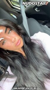 Gabriella Annalisa Instagram Leaks Female Average Body