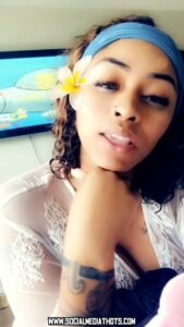 Juicyyjuicebox Content Creator Huge Breasts Instagrammer