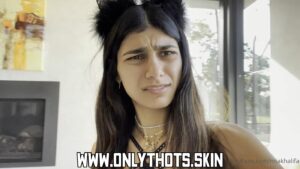Mia Khalifa Content Creator Big Ass Modeling Tiktoker