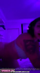 Scarlettrayxo Nudes Xer Influencer Black Hair Brown Eyes